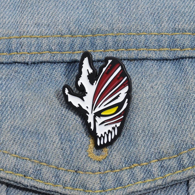 Bleach Kurosaki "Ichigo Toshiro" Mask Enamel Pin