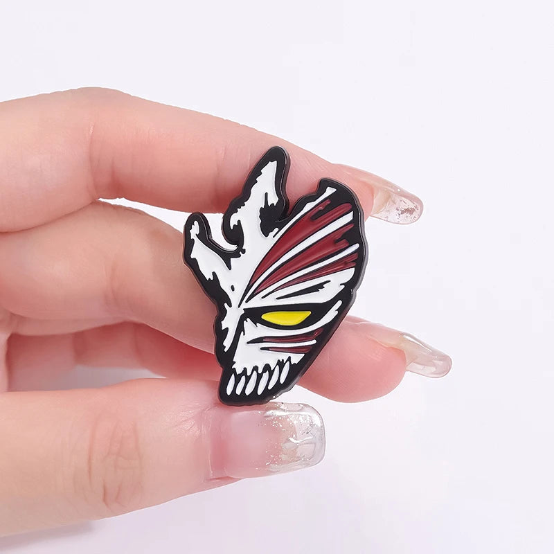 Bleach Kurosaki "Ichigo Toshiro" Mask Enamel Pin